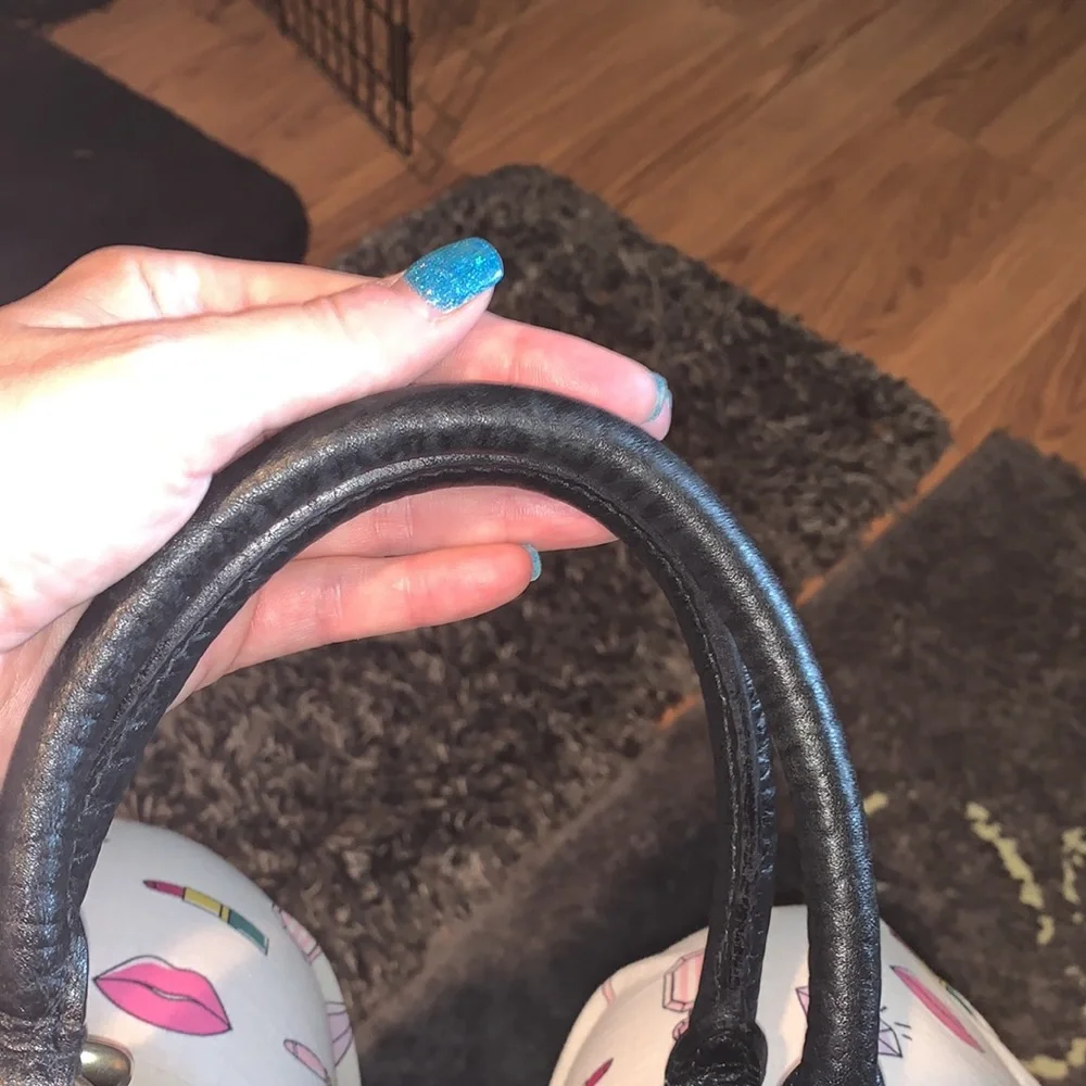 Louis Vuitton Neo Cabby - Picture 14 of 17